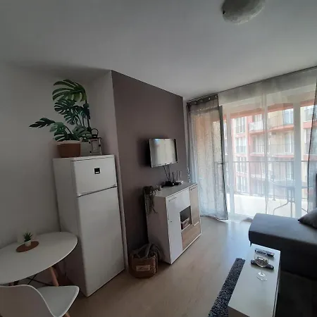 Sunny View Апартаменты Солнечный берег
